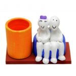 16. Clay Handicraft - Zoo Zoo Couple Penstand